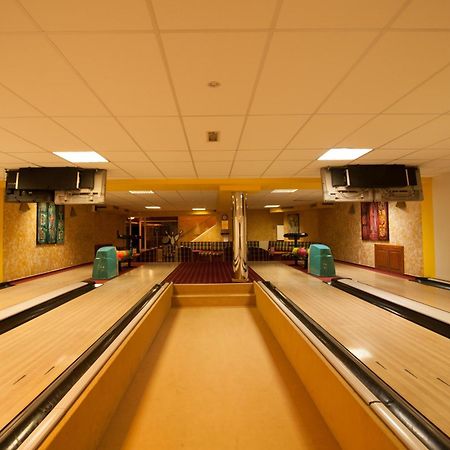 Sport-V-Hotel Хротовице Экстерьер фото